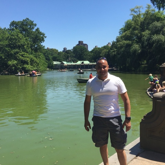 Meet your Posher, Abe - Picture 13 of 15